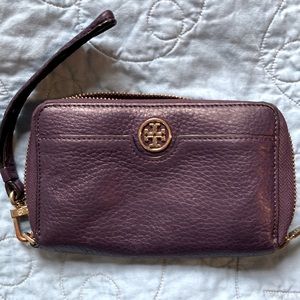 Tory Burch Medium Wristlet